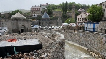 "Dereüstü Islah Projesi" ile Bitlis'in tarihi silüeti ortaya çıkarılıyor