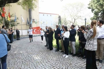 DEÜ’lü öğrenciler Cumhuriyet için yürüdü
