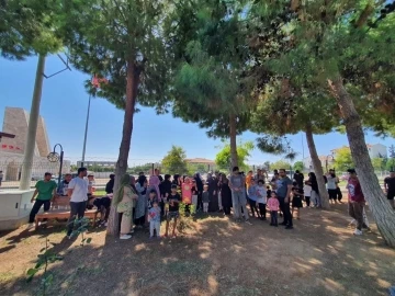 Didim’de 102 düzensiz göçmen yakalandı; 3 organizatör gözaltında
