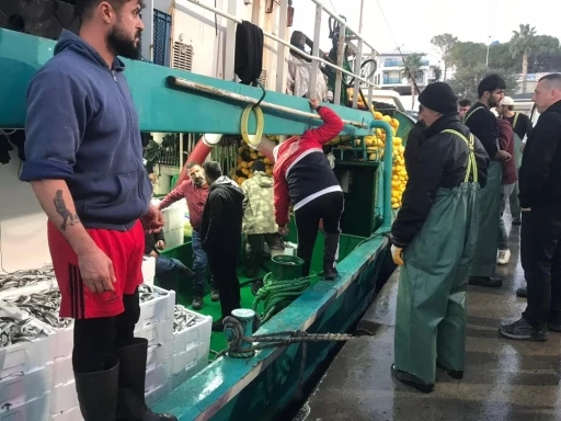 Didim’de balıkçı tekneleri denetlendi
