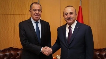 Dışişleri Bakanı Çavuşoğlu, Rus mevkidaşı Lavrov ile telefonda görüştü