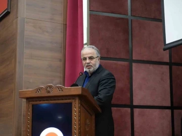 Diyanet İşleri Başkan Yardımcısı İşliyen: &quot;Arap liderlerinin kalplerini dünya sevgisi istila etmiş&quot;
