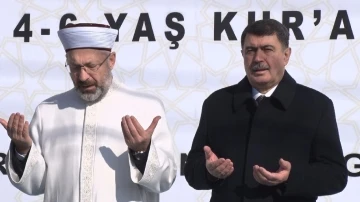 Diyanet İşleri Başkanı Erbaş: &quot;Hangi anne ve baba çocuğunun kötülüklerle meşgul olmasını ister ki&quot;
