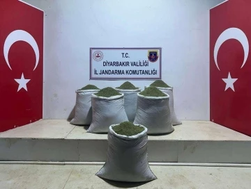 Diyarbakır’da 229 kilo toz esrar ele geçirildi
