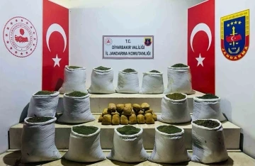 Diyarbakır’da 381 kilo esrar ele geçirildi
