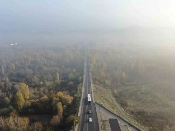 Diyarbakır’da sis altında kalan Hevsel Bahçeleri dron ile görüntülendi
