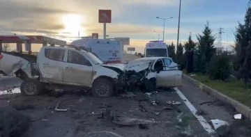 Diyarbakır’da zincirleme kaza: 5 yaralı
