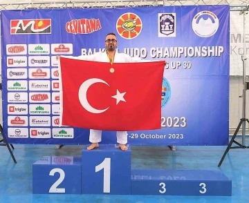 Diyarbakırlı sporcu, Kuzey Makedonya’dan altın madalyayla döndü
