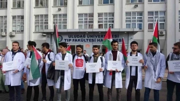 Bursa'da Doktorlar ve tıp öğrencileri Gazze’deki hastane katliamına isyan etti