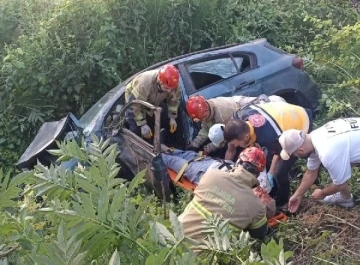 Bursa'da düğün dönüşü kaza;  anne öldü, baba ile oğlu yaralı