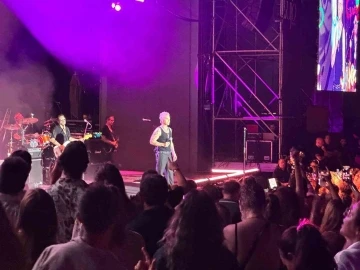 Dünya yıldızı Robbie Williams Bodrum’da konser verdi
