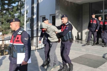 ’Dur’ ihtarına uymayarak polisi şehit eden sürücü tutuklandı