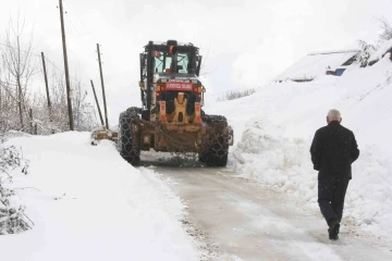 Düzce Özel İdare ekipleri hastalar için seferber oluyor
