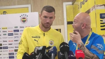 Edin Dzeko: “Bu taraftarın önünde oynamak benim için mutluluk”
