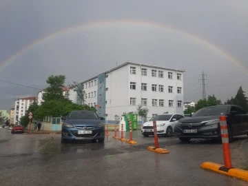 Edirne’de gökkuşağı hayran bıraktı
