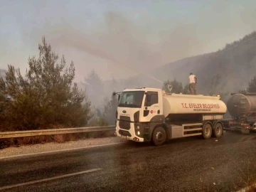 Efeler’den yangın söndürme çalışmalarına destek
