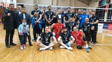 Efeler Ligi: Bigadiç Belediyespor: 0 - Develi Belediyespor: 3
