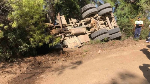 Ekiplere yardım için gönüllü olarak gitti, kazada hayatını kaybetti
