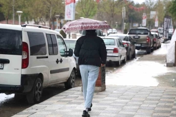 Elazığ’da kısa süreli sağanak
