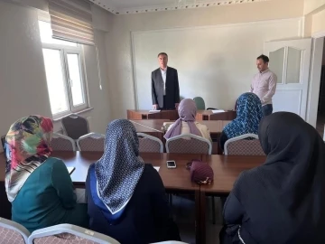 Elazığ’da Kur’an kursu hocalarına çevre bilinci ve israf önleme semineri
