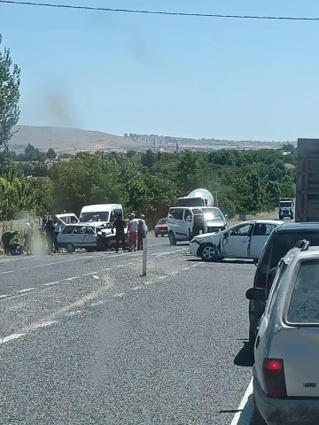 Elazığ’da trafik kazası: 6 yaralı
