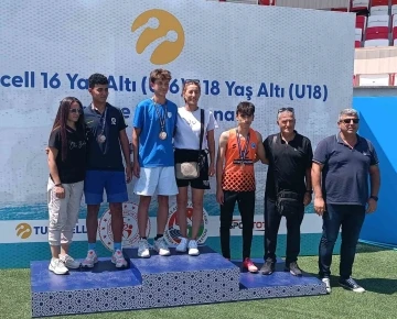 Elazığlı sporcu uzun atlamada Türkiye üçüncüsü oldu
