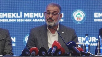 Emekli Memur-Sen Genel Başkanı Küçükkösen: “Kamu görevlilerinin hakları, kamu görevlisi emeklilerinin de haklarıdır”
