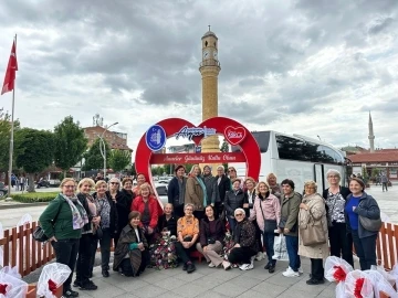 Emekli vali ve bürokrat eşleri Çorum’u gezdi
