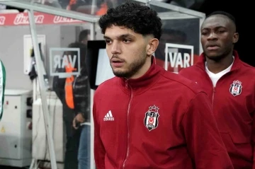 Emrecan Terzi, Beşiktaş formasını ligde ilk kez doğum gününde giydi
