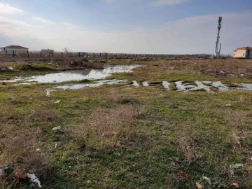 Boş araziye vidanjörle atık su boşaltan şahsa idari işlem yapıldı