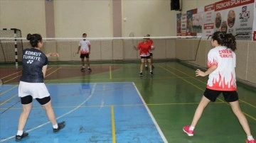 Erzincan, badmintoncu yetiştirmedeki başarısıyla dikkati çekiyor