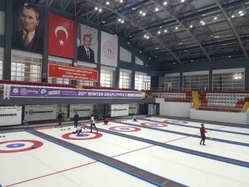 Erzurum’da curling heyecanı
