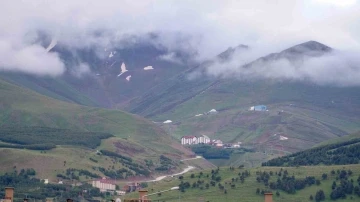 Erzurum’da Karadeniz’i aratmayan manzaralar
