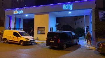 Esenyurt’ta iki grup arasında silahlı çatışma: 1 ölü, 3 ağır yaralı
