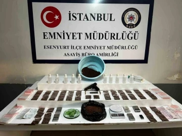 Esenyurt’ta uyuşturucu operasyonu: 4 kilo uyuşturucu ele geçirildi
