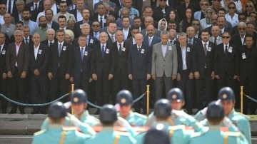 Eski bakanlardan Necmettin Cevheri'nin cenazesi Ankara'da defnedildi