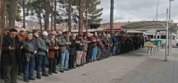 Eski Erzincan Senatörü Özen, son yolculuğuna uğurlandı
