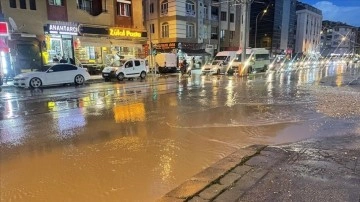 Eskişehir'de sağanak ve dolu etkili oldu