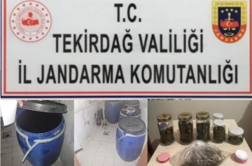 Evde yarım ton kaçak içki ele geçirildi
