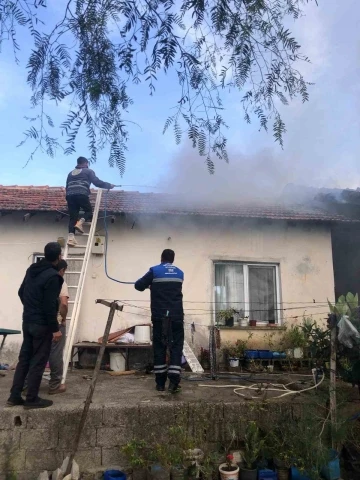 Evinin yandığı haberini alınca hayatının şokunu yaşadı
