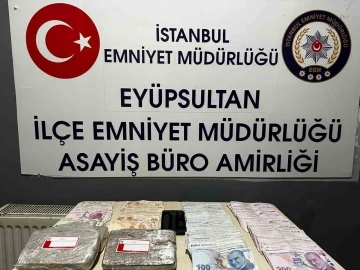 Eyüpsultan’da bir güzellik merkezinde uyuşturucu ticareti: 2 kilogram uyuşturucu ele geçirildi
