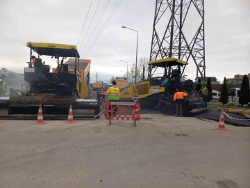 Fabrikalar bölgesinde asfalt seferberliği
