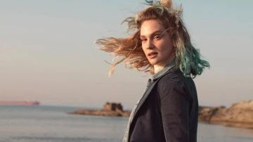 Farah Zeynep Abdullah'tan 'Bihter' paylaşımı 