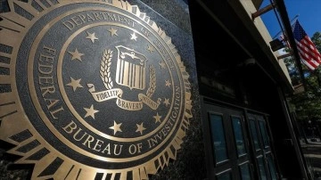 FBI, baskında el koyduğu sivillerin kiralık kasalardaki mallarını geri vermemekle itham ediliyor