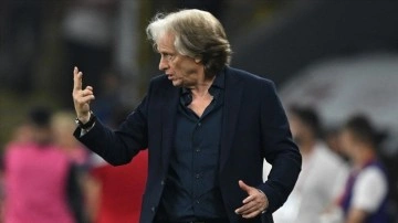 Fenerbahçe Teknik Direktörü Jorge Jesus: Bugünden itibaren Fenerbahçe'nin teknik direktörü deği