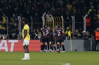 Fenerbahçe turu Glasgow’a bıraktı
