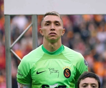 Fernando Muslera 450. maçına çıktı
