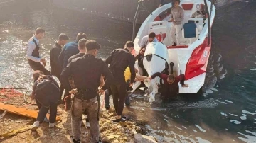 Fırat Nehri’ne atlayan kadını vatandaşlar kurtardı
