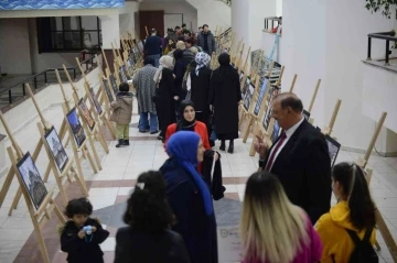 Fotoğrafçılık atölyesi mezunlarını verdi
