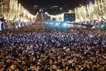 Fransa’da yeni yıl coşkusu
